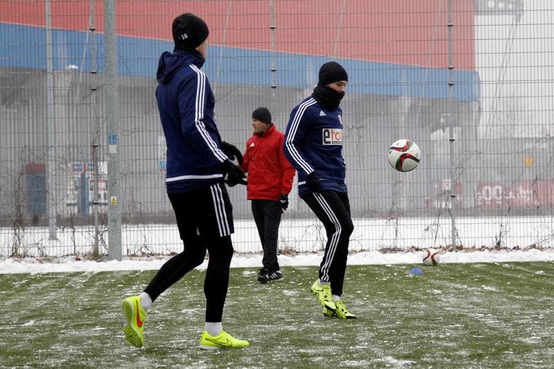Football. Piast Gliwice. Training. 03.03.2015
