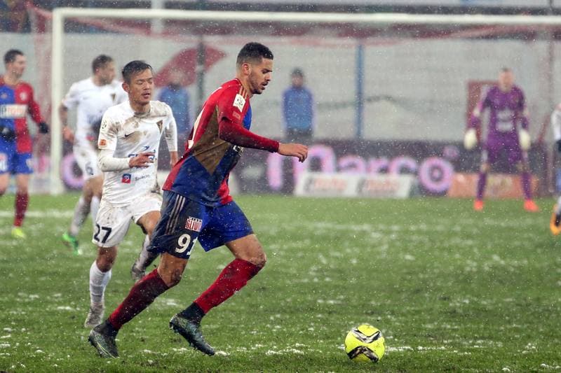 Football. Ekstraklasa. Piast Gliwice - Pogon Szczecin. 19.02.2016