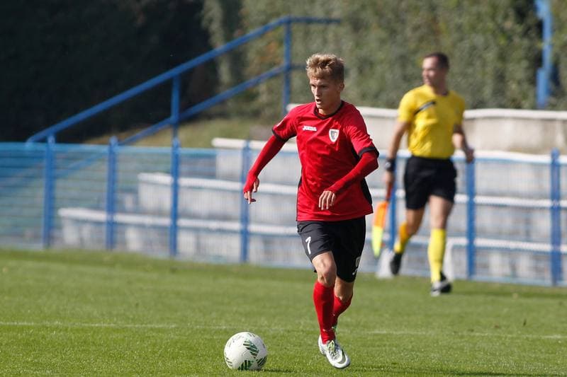 Football. Centralna Liga Juniorow. Piast Gliwice - Lech Poznan. 01.10.2016