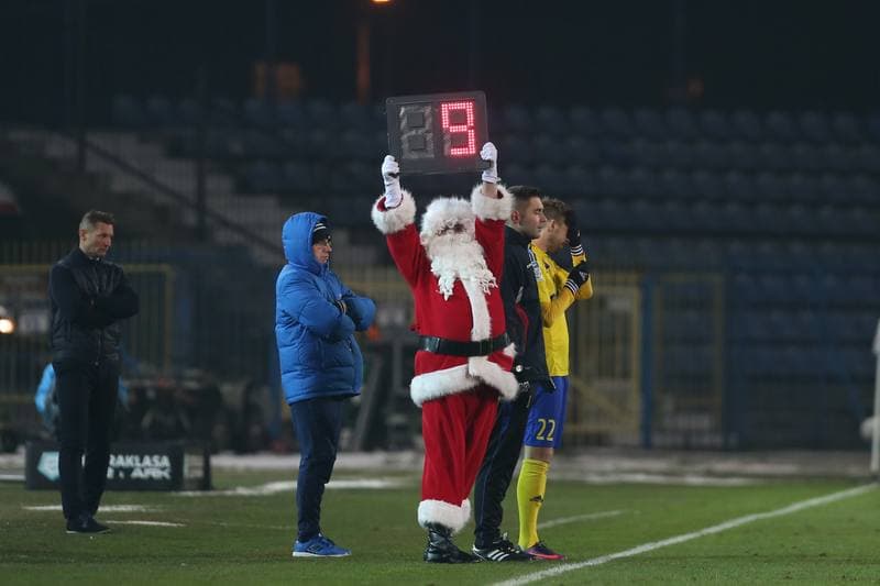 Football. Lotto Ekstraklasa. Ruch Chorzow - Arka Gdynia. 05.12.2016