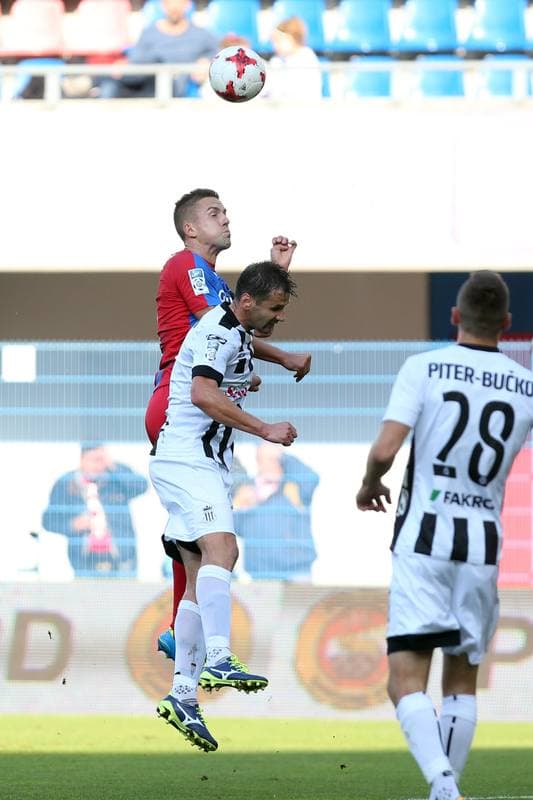 Football. Lotto Ekstraklasa. Piast Gliwice - Sandecja Nowy Sacz. 14.10.2017