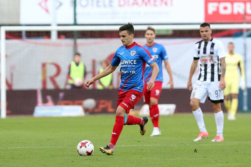 Football. Lotto Ekstraklasa. Piast Gliwice - Sandecja Nowy Sacz. 14.10.2017