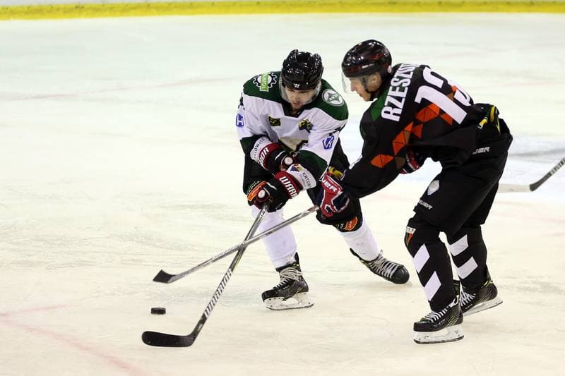 Ice Hockey. Polska Hokej Liga. Naprzod Janow - GKS Tychy. 15.10.2017