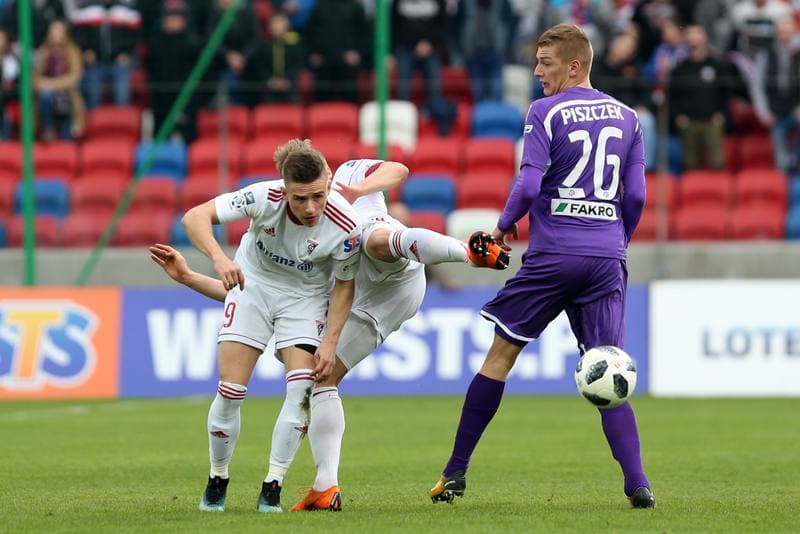 Football. Lotto Ekstraklasa. Gornik Zabrze - Sandecja Nowy Sacz. 31.03.2018