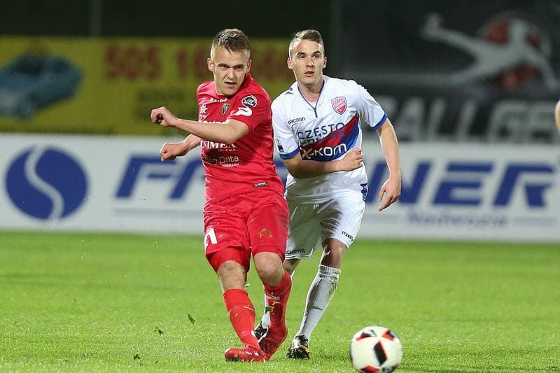 Football. Nice I Liga. Zaglebie Sosnowiec - Rakow Czestochowa. 11.04.2018