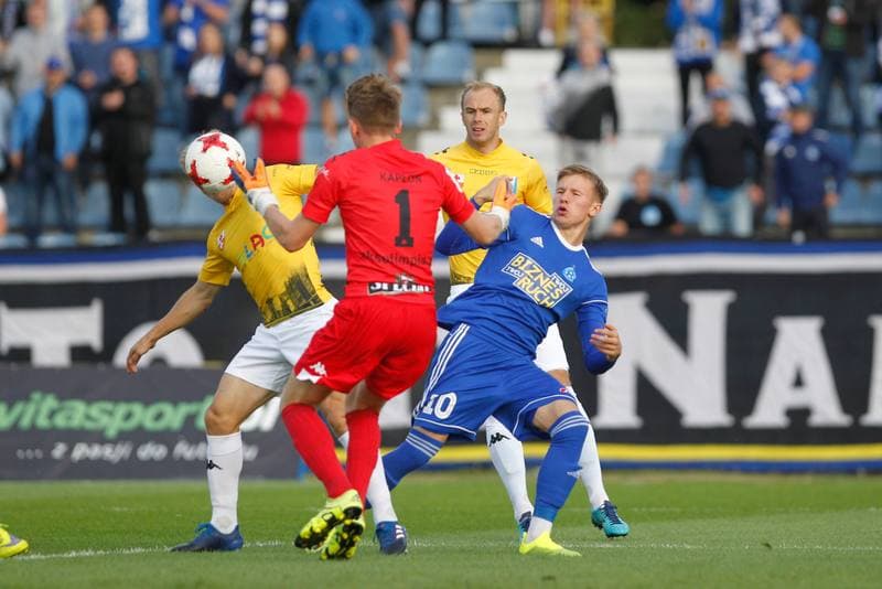 Football. II Liga. Ruch Chorzow - Olimpia Elblag. 26.08.2018