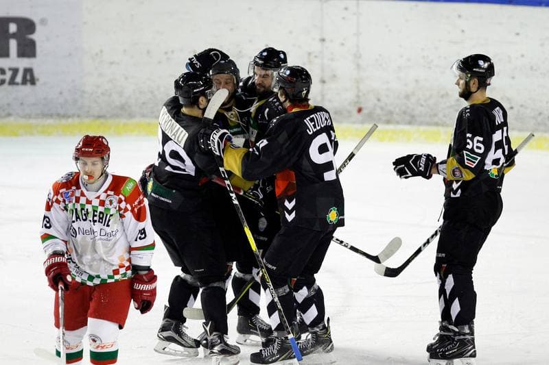 Ice Hockey. Polska Hokej Liga. Zaglebie Sosnowiec - GKS Tychy. 22.12.2018