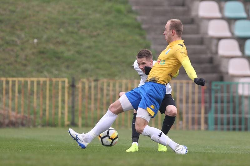 Football. II Liga. Rozwoj Katowice - Olimpia Elblag. 13.04.2019