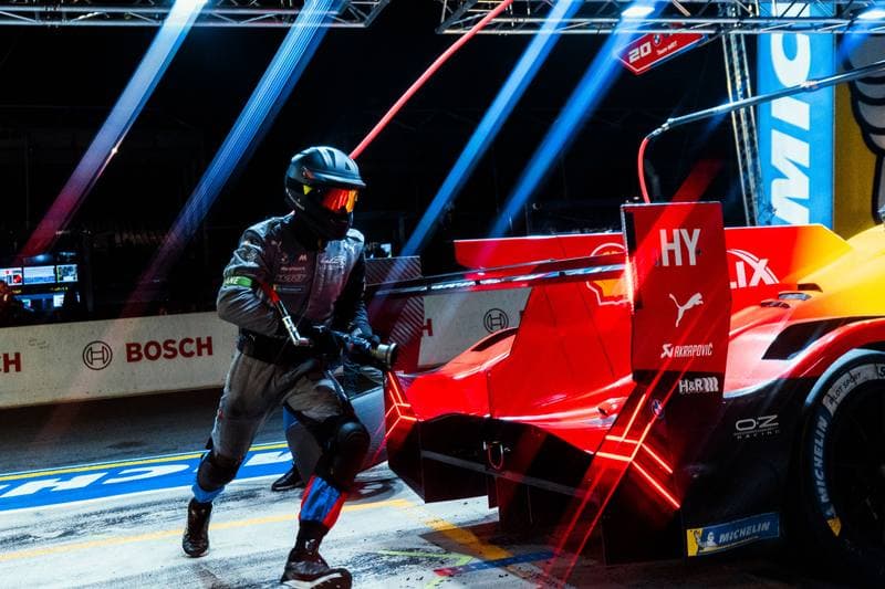 Motorsport. 24 Hours of Le Mans. Qualification. 11.06.2026
