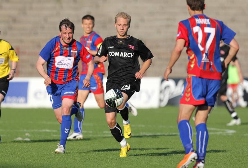 Football. Bytom Ekstraklasa. Polonia Bytom - Cracovia Krakow. 10.05.2011