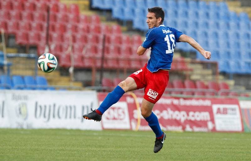 Football. III Liga Opolsko - Slaska. Polonia Bytom - Rekord Bielsko Biala. 10.08.2014