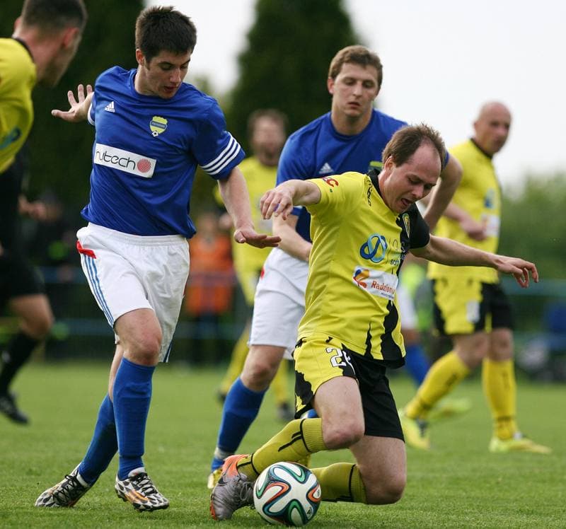 Football. IV Liga Slaska. Przyszlosc Ciochowice - Ruch Radzionkow. 12.05.2015