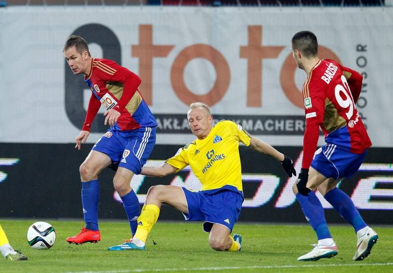 Football. PKO BP Ekstraklasa. Piast Gliwice - Ruch Chorzow. 27.11.2015