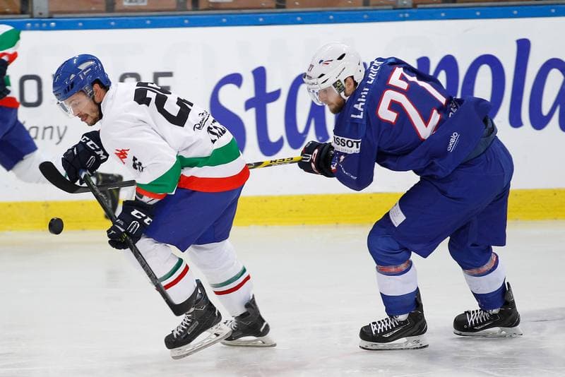 Ice Hockey. EIHC. France - Italy. 18.12.2015