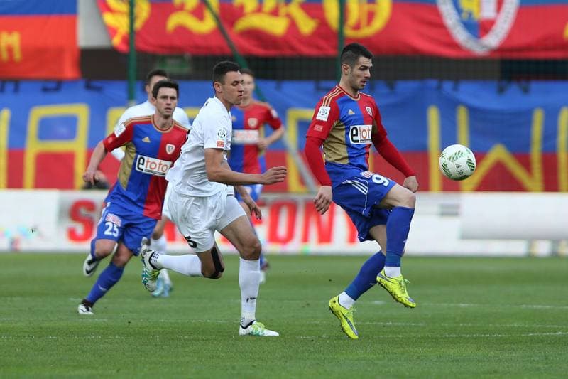 Football. Ekstraklasa. Piast Gliwice - Zaglebie Lubin. 15.05.2016