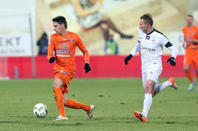 Football. Lotto Ekstraklasa. Bruk-Bet Termalica Nieciecza - Zaglebie Lubin. 02.12.2016