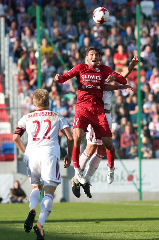 Football. Lotto Ekstraklasa. Gornik Zabrze - Piast Gliwice. 01.10.2017