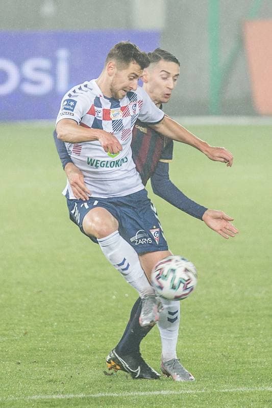Football. PKO BP Ekstraklasa. Gornik Zabrze - Pogon Szczecin. 27.11.2020
