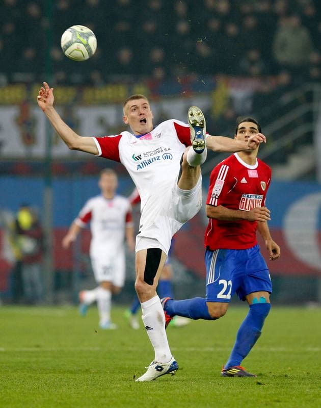 Football. T-Mobile Ekstraklasa. Piast Gliwice - Gornik Zabrze. 30.11.2013