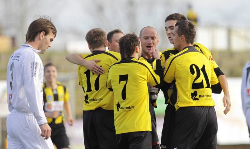 Football. I liga. Ruch Radzionkow - Gornik Leczna. 13.11.2010