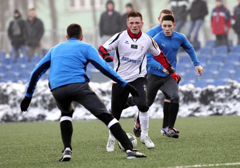Football. Sparing. Gornik Zabrze - Hutnik Krakow. 28.01.2011