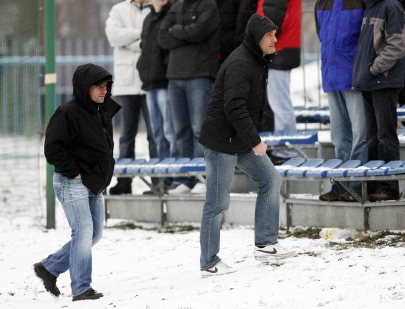 Football. Sparing. Ruch Radzionkow - LZS Piotrowka. 19.02.2011