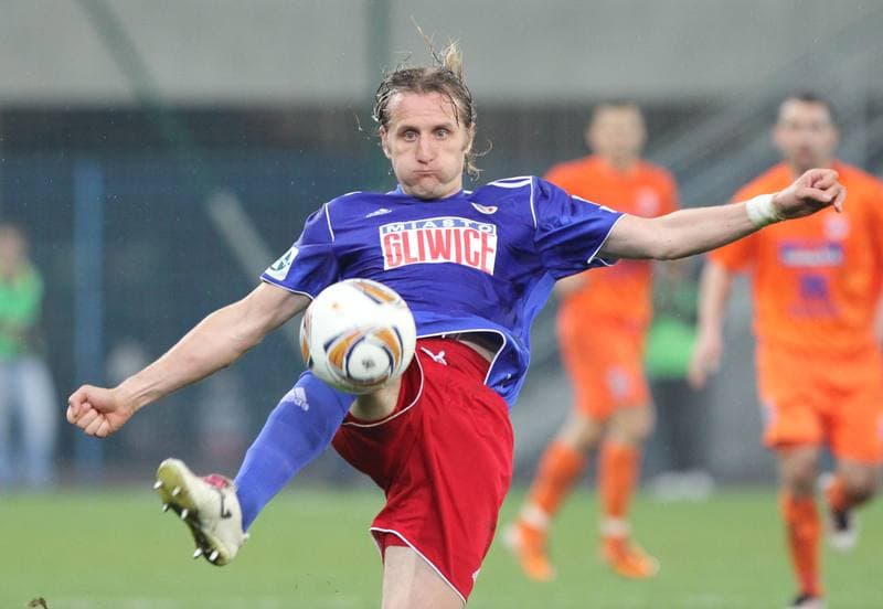 Football. I liga. Piast Gliwice - Termalica Bruk-Bet Nieciecza. 13.04.2012