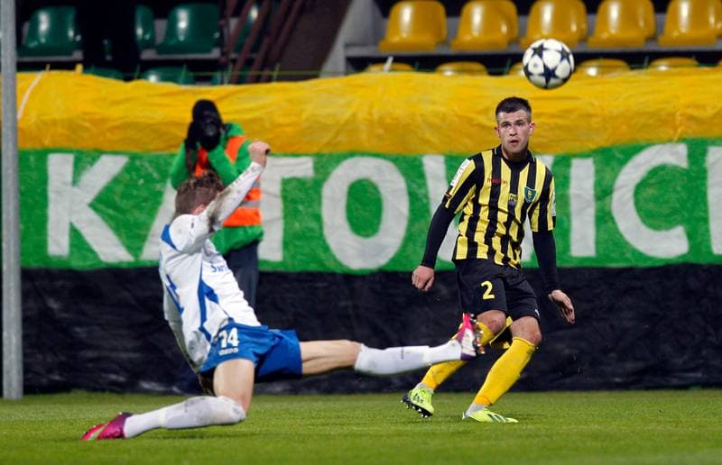 Football. I Liga. GKS Katowice - Flota Swinoujscie. 23.11.2013