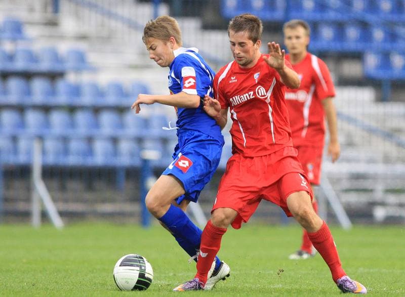 Football. Mlodziezowa Ekstraklasa. Ruch Chorzow - Gornik Zabrze. 30.08.2010