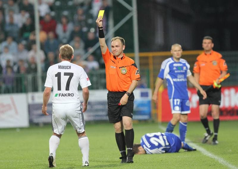 Football. I liga. Podbeskidzie Bielsko-Biala - Sandecja Nowy Sacz. 25.05.2011