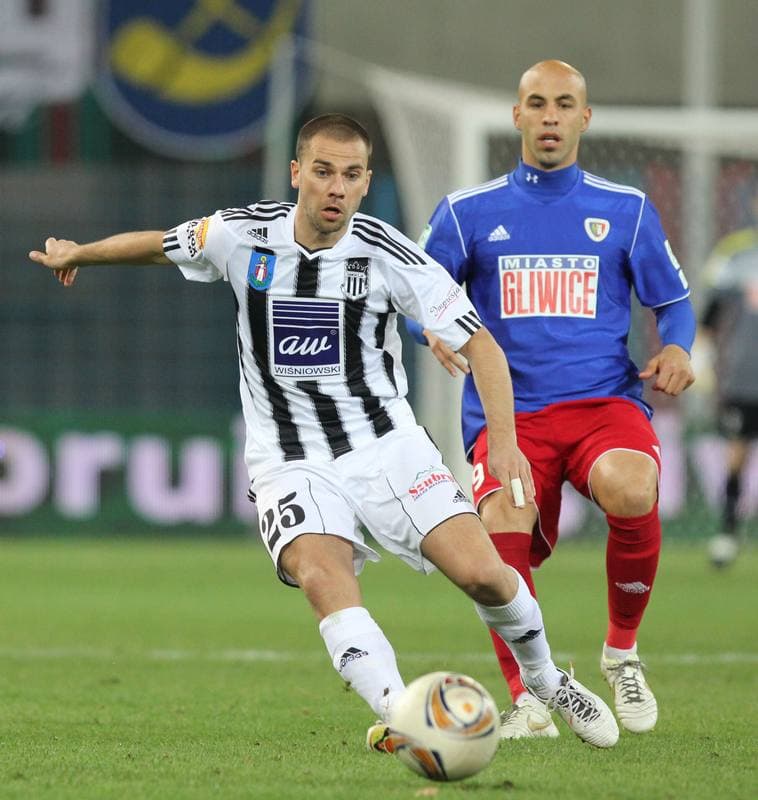Football. I liga. Piast Gliwice - Sandecja Nowy Sacz. 04.04.2012