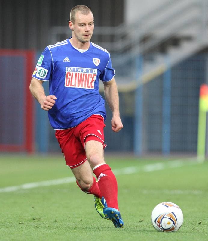 Football. I liga. Piast Gliwice - Olimpia Elblag. 18.04.2012