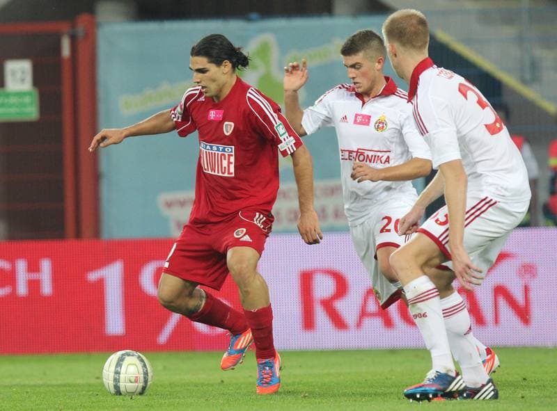 Football. T-Mobile Ekstraklasa. Piast Gliwice - Wisla Krakow. 01.10.2012