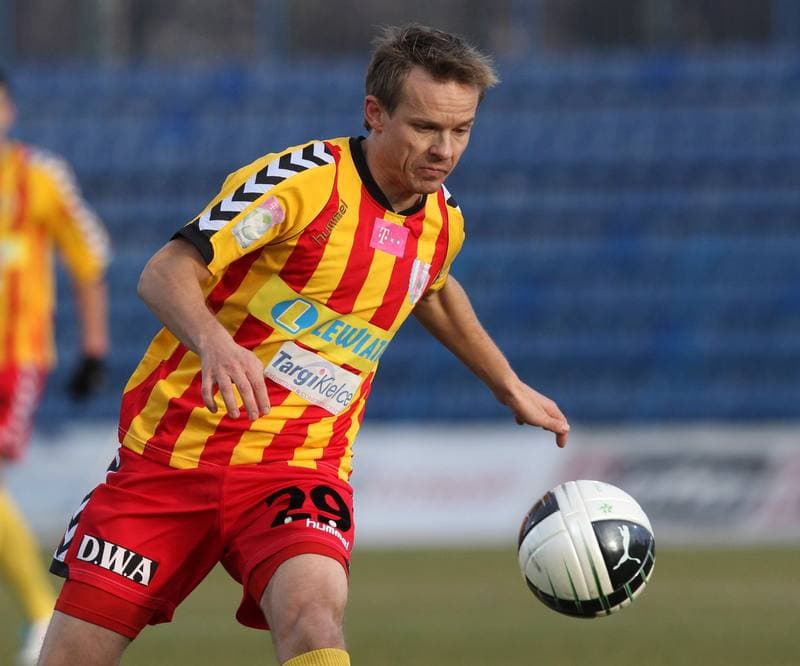 Football. T-Mobile Ekstraklasa. Ruch Chorzow - Korona Kielce. 10.12.2011