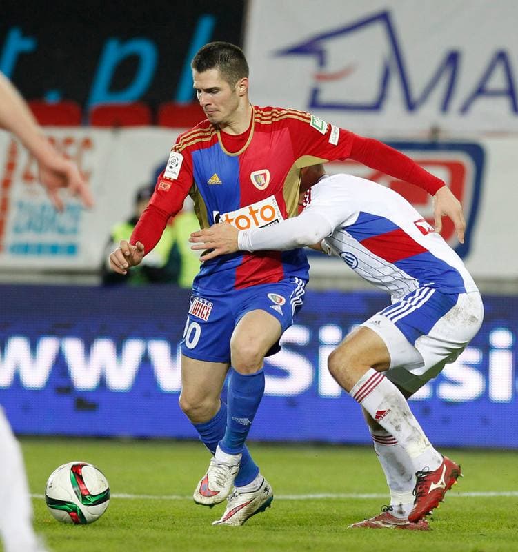 Football. PKO BP Ekstraklasa. Gornik Zabrze - Piast Gliwice. 01.12.2015