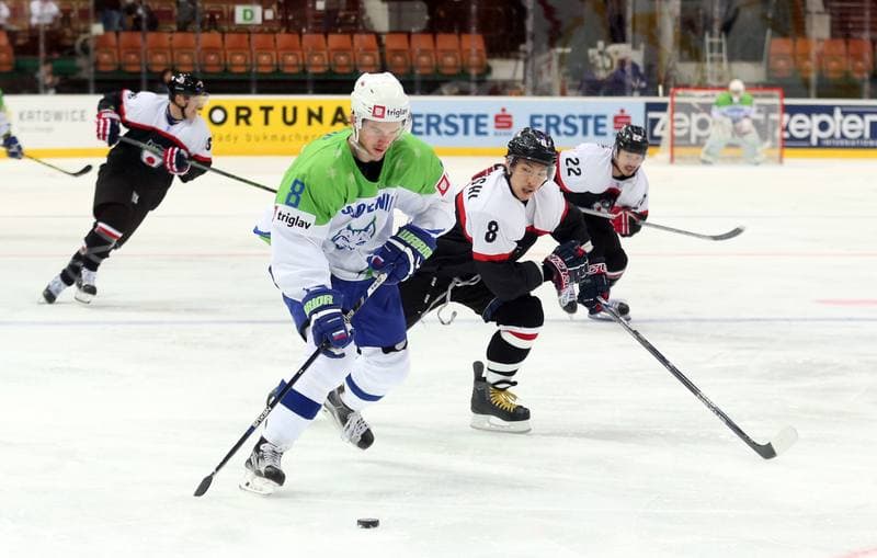 Ice Hockey. World Championship Division 1A. Japan - Slovenia. 23.04.2016