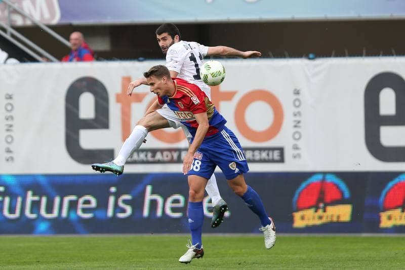 Football. Ekstraklasa. Piast Gliwice - Pogon Szczecin. 01.05.2016