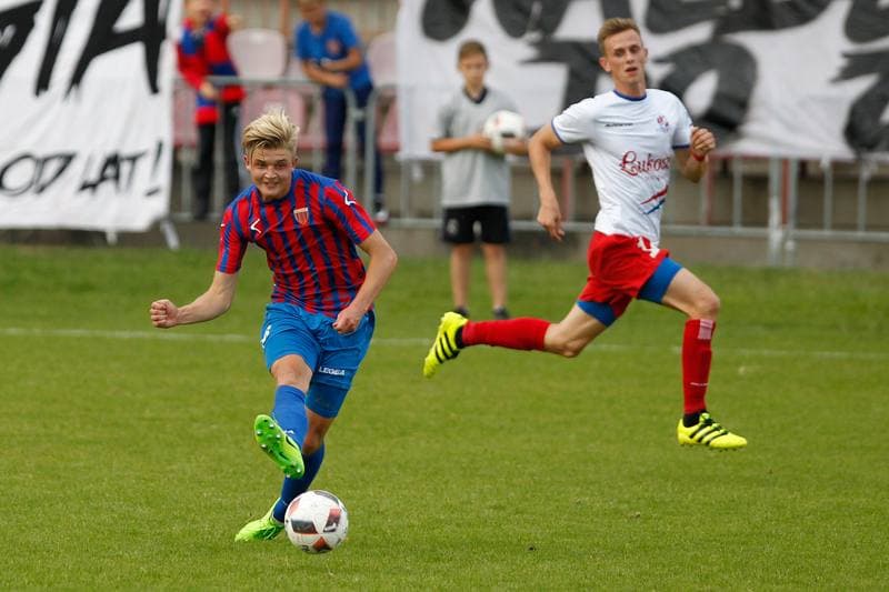Football. IV Liga. Bytomski Sport Bytom - Podbeskidzie II Bielsko-Biala. 10.09.2017