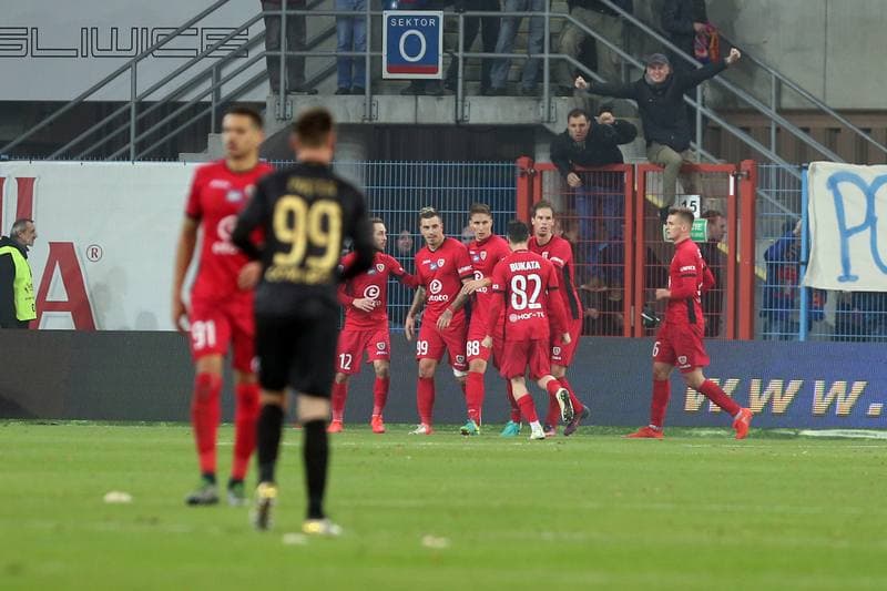 Football. Lotto Ekstraklasa. Piast Gliwice - Cracovia Krakow. 18.11.2016