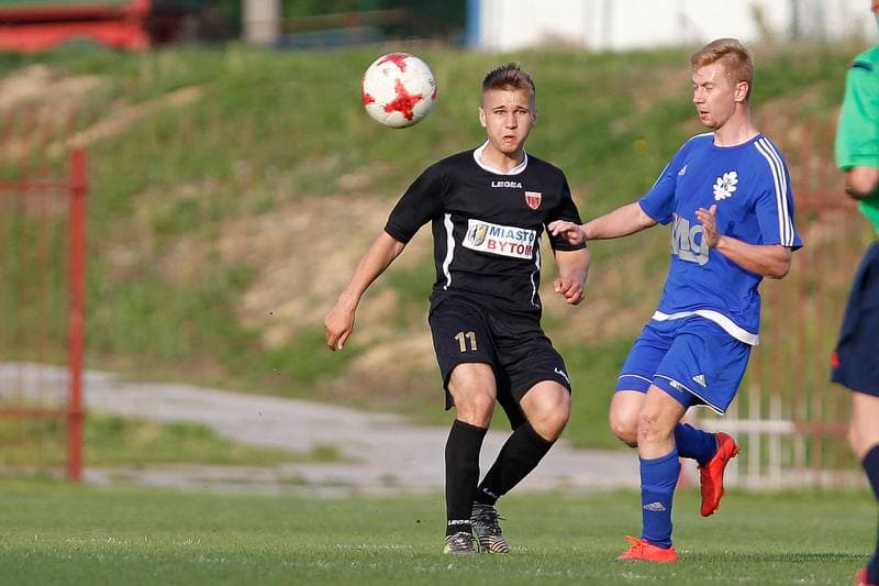 Football. Haiz IV Liga. Polonia Bytom - Dab Gaszowice. 01.05.2018