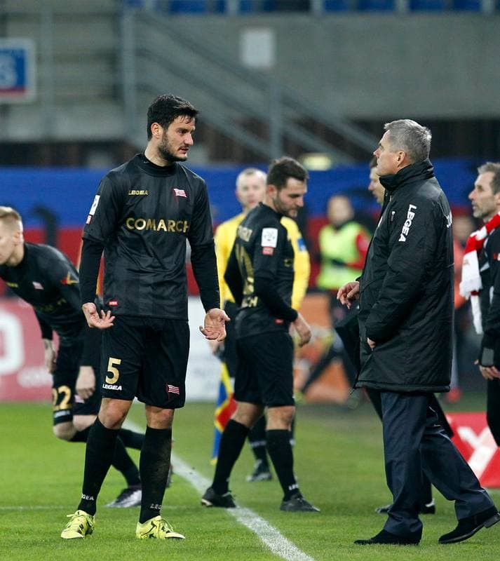 Football. PKO BP Ekstraklasa. Piast Gliwice - Cracovia Krakow. 05.12.2015