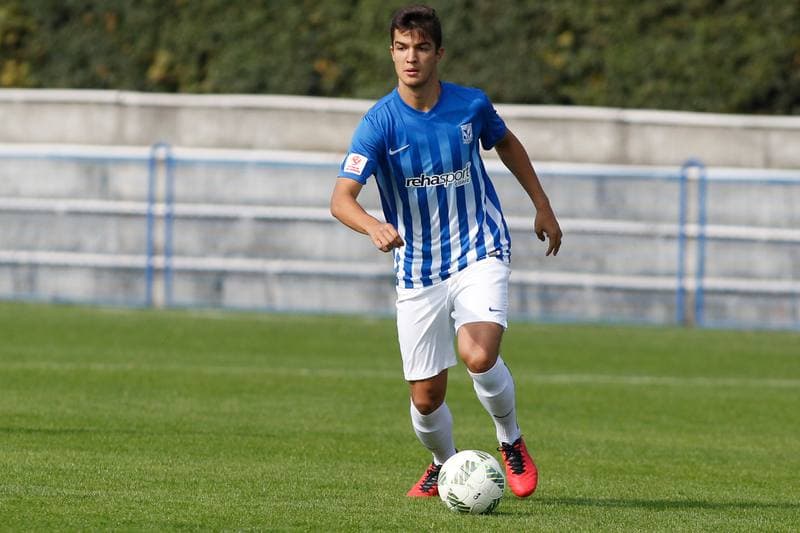 Football. Centralna Liga Juniorow. Piast Gliwice - Lech Poznan. 01.10.2016