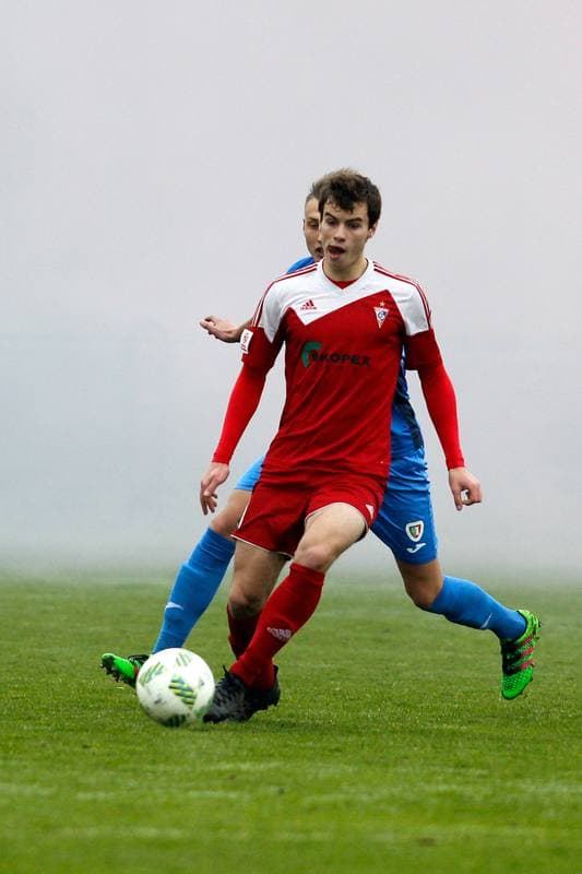 Football. Centralna Liga Juniorow. Piast Gliwice - Gornik Zabrze. 26.11.2016