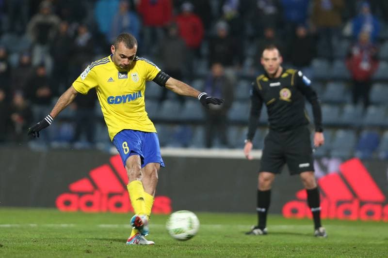 Football. Lotto Ekstraklasa. Ruch Chorzow - Arka Gdynia. 05.12.2016