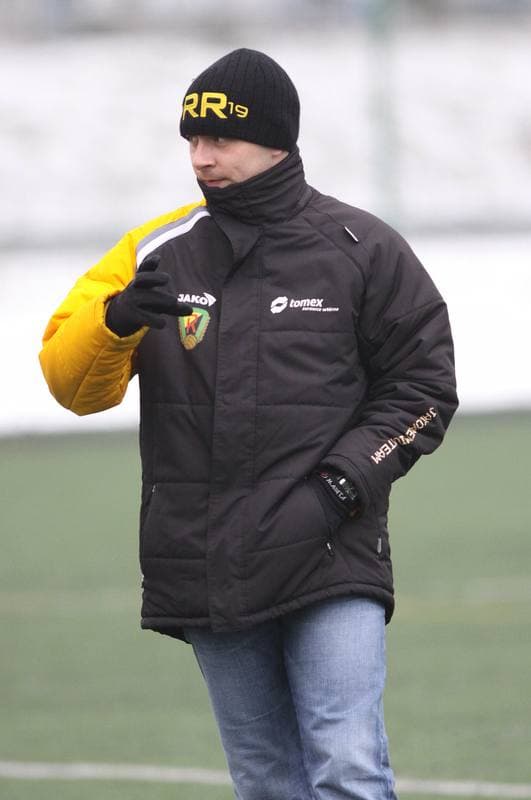 Football. Sparing. Ruch Radzionkow - LZS Piotrowka. 19.02.2011
