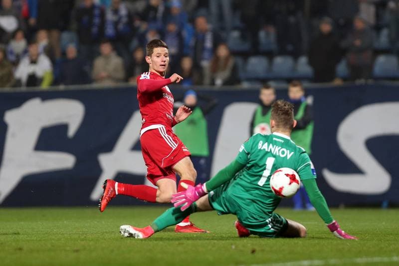 Football. Nice I Liga. Ruch Chorzow - Wigry Suwalki. 22.11.2017