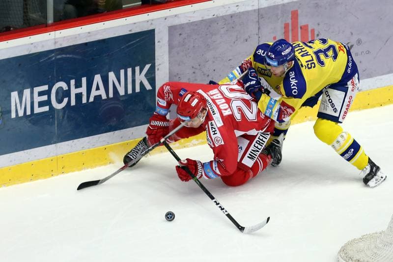 Ice Hockey. Tipsport Extraliga. Ocelari Trinec - Aukro Berani Zlin. 06.02.2018
