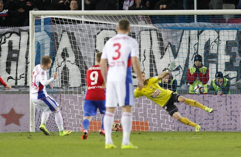 Football. PKO BP Ekstraklasa. Gornik Zabrze - Piast Gliwice. 01.12.2015