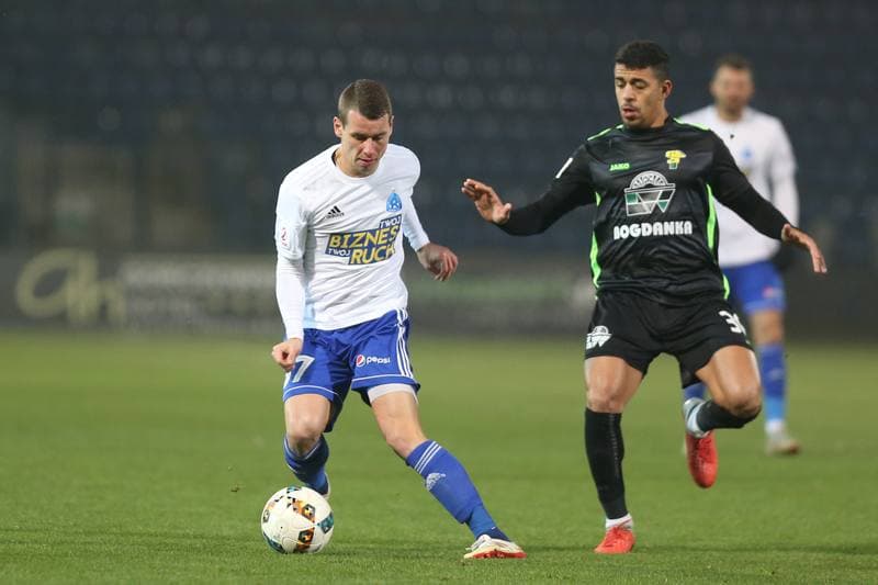 Football. II Liga. Ruch Chorzow - Gornik Leczna. 01.12.2018