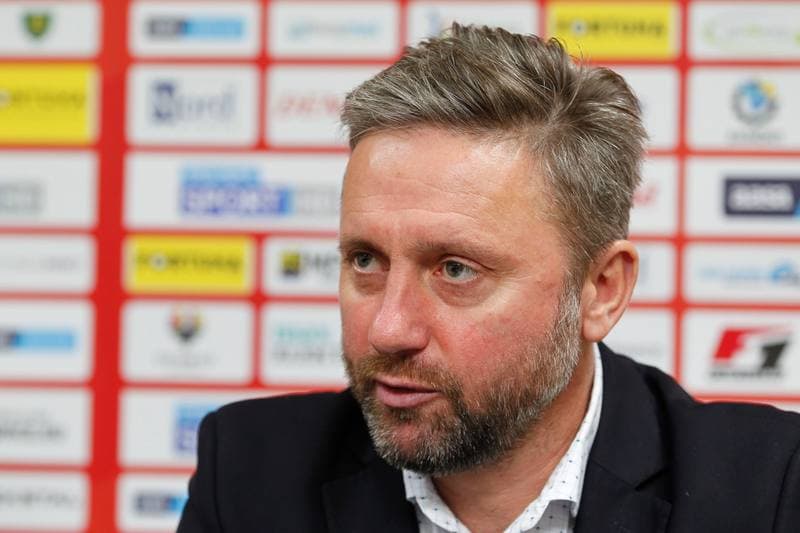 Football. GKS Katowice. Press Conference. 20.10.2016